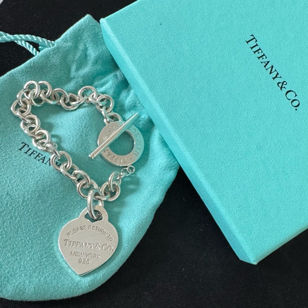 Tiffany & Co. Return To Tiffany Heart Tag Toggle Bracelet (6.5 in)